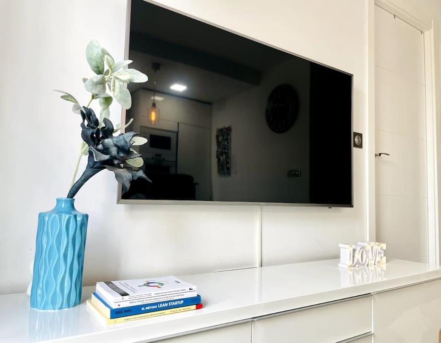 Nuevo!! Apartamento Lujo&Confort. Parking Sevilla Exteriör bild